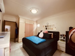 Woodlands Avenue 1 (D25), Apartment #379693301